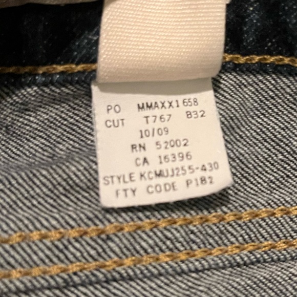 DKNY SOHO Dark Wash Women’s Bootcut Jeans, Size 8 - Picture 9 of 16